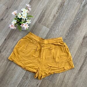 Forever 21 Mustard Yellow Flowy Shorts Size Small